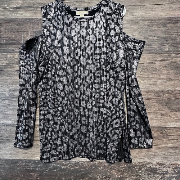 Michael Kors Gray Cut Out Relaxed Blouse - Picture 1 of 7